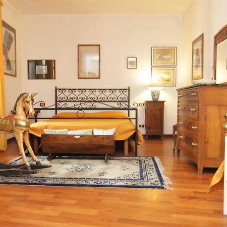 L'Arrocco Bed And Breakfast Marina Di Carrara Luaran gambar