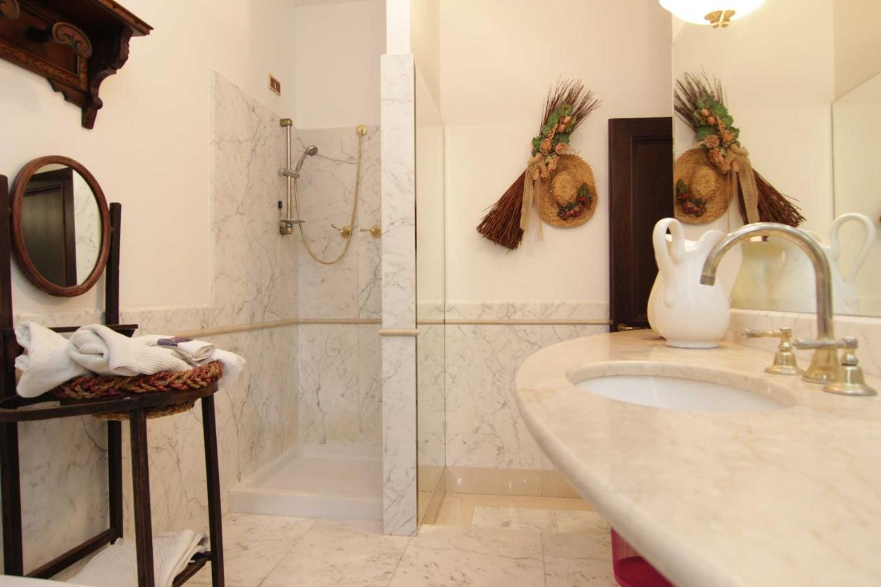 L'Arrocco Bed And Breakfast Marina Di Carrara Luaran gambar